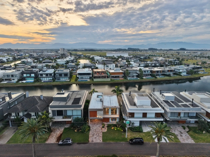 Enseada Lagos - Xangri-lá,  5 suítes em uma localização perfeita.: 33ª foto da galeria de imagens do imóvel
