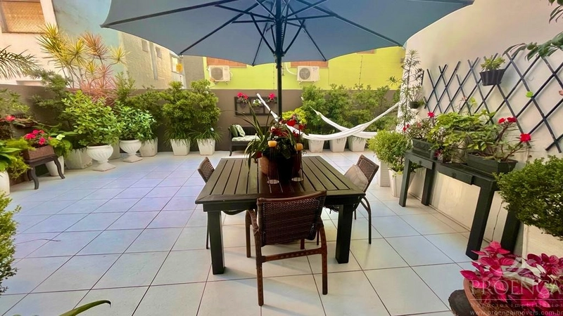 Apartamento 02 Dormitórios com Terraço, Capão da Canoa: 1ª foto da galeria de imagens do imóvel