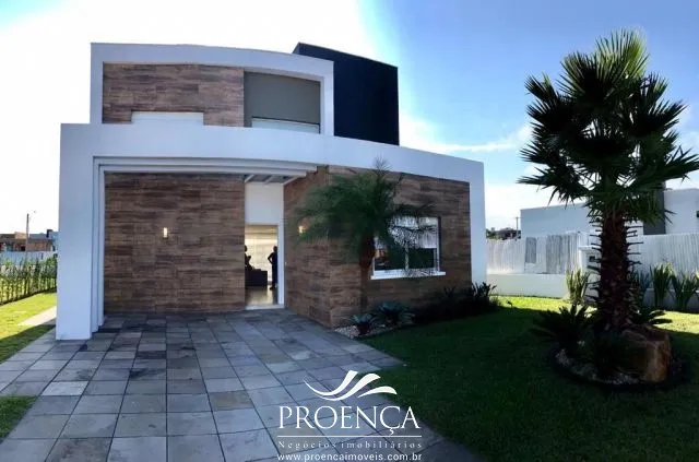 Sobrado Mobiliado com Piscina.: 2ª foto da galeria de imagens do imóvel