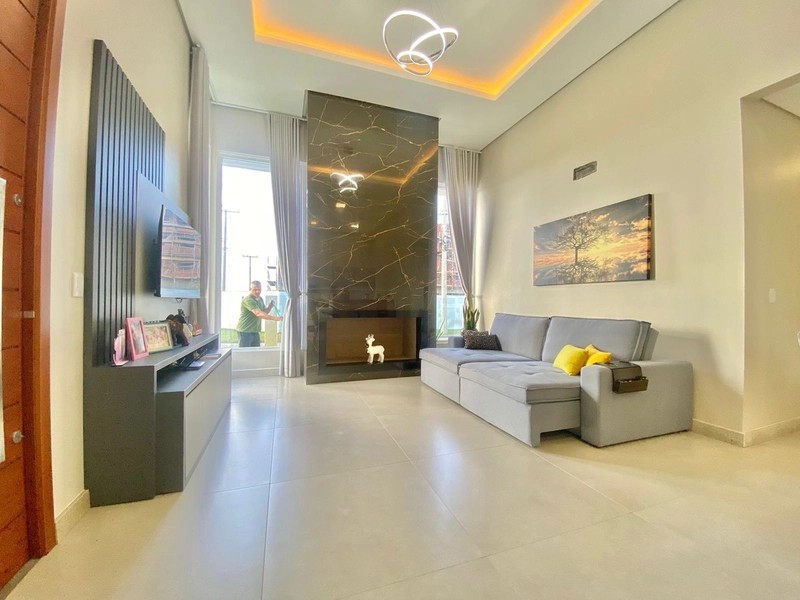 CASA À VENDA NO SANTORINI: 3ª foto da galeria de imagens do imóvel