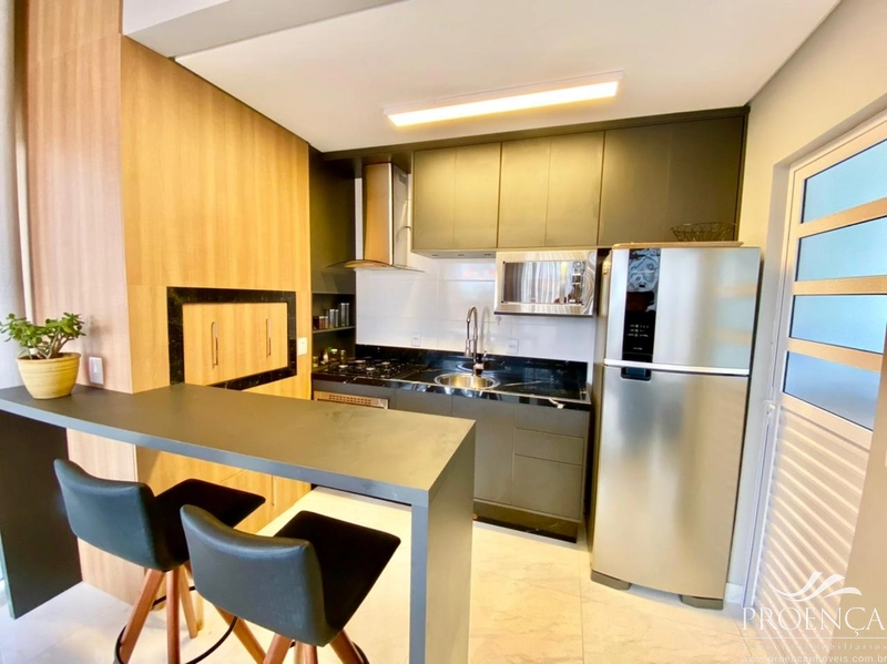 Casa nova, mobiliada e decorada pertinho do mar.: 4ª foto da galeria de imagens do imóvel