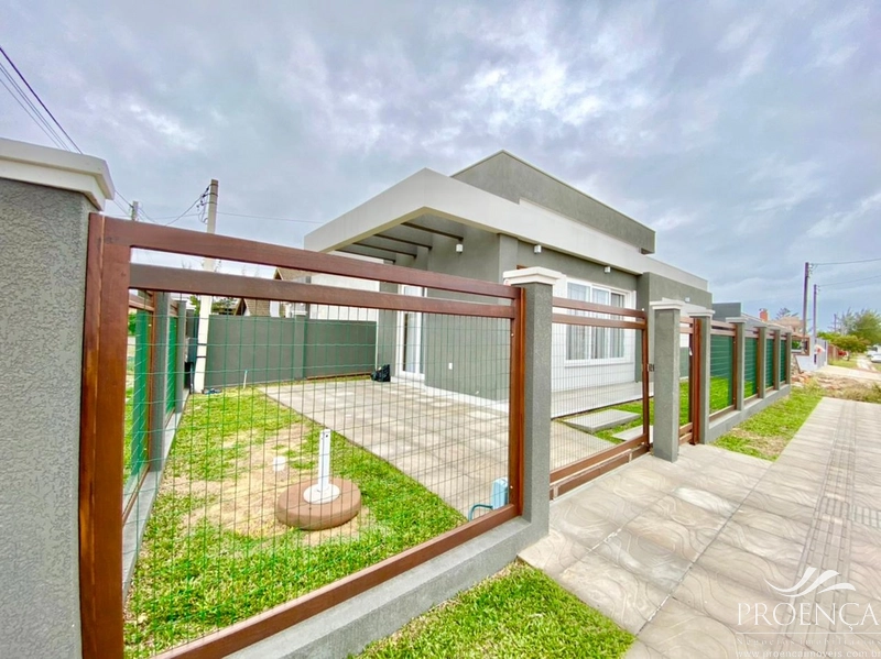 Casa nova, mobiliada e decorada pertinho do mar.: 9ª foto da galeria de imagens do imóvel