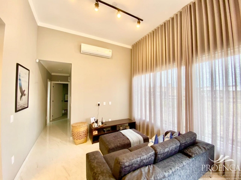 Casa nova, mobiliada e decorada pertinho do mar.: 6ª foto da galeria de imagens do imóvel