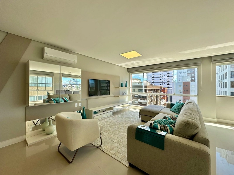 Apartamento 3 dormitórios no Centro de Capão da Canoa: 2ª foto da galeria de imagens do imóvel