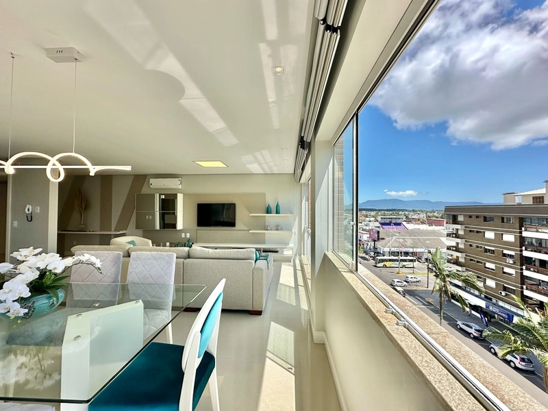 Apartamento 3 dormitórios no Centro de Capão da Canoa: 3ª foto da galeria de imagens do imóvel