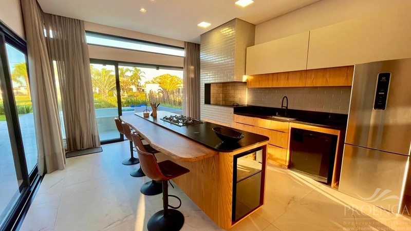 Casa em Condomínio em XANGRI-LÁ com 4 suítes - Riviera: 16ª foto da galeria de imagens do imóvel