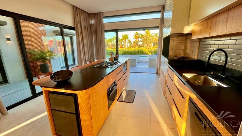 Casa em Condomínio em XANGRI-LÁ com 4 suítes - Riviera: 17ª foto da galeria de imagens do imóvel