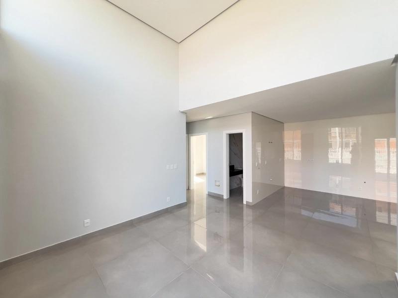 Casa nova em zona nobre de Capão !: 5ª foto da galeria de imagens do imóvel