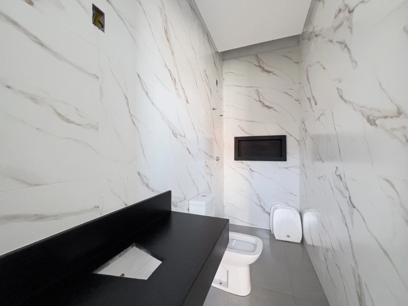 Casa nova em zona nobre de Capão !: 14ª foto da galeria de imagens do imóvel