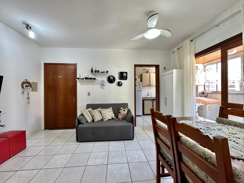 Apartamento de 2 Dormitórios ( Avenida Poti ): 2ª foto da galeria de imagens do imóvel