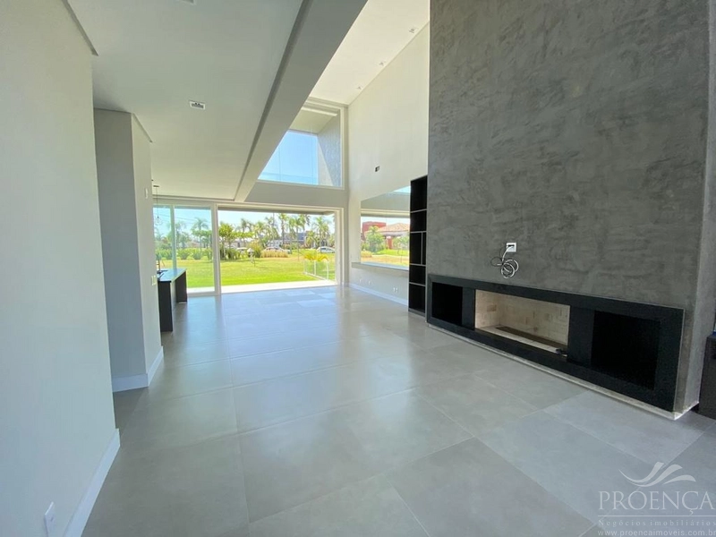 Casas à venda em Xangri-Lá, Condomínio Riviera.: 3ª foto da galeria de imagens do imóvel