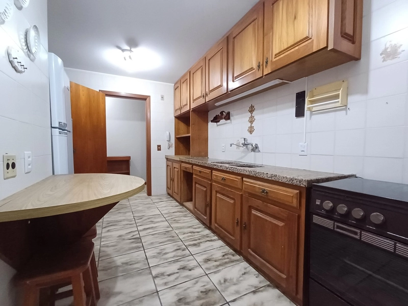Apartamento gigante, sacada com churrasqueira - Capão da Canoa!!: 1ª foto da galeria de imagens do imóvel