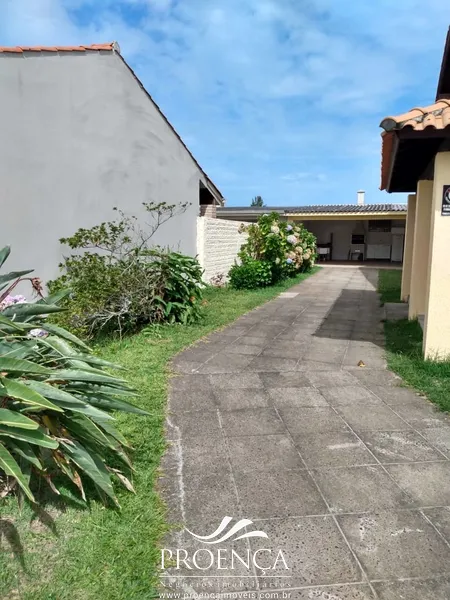 Casa  03 Dormitórios,  02 banheiros, 04 quadras do mar para Temporada: 21ª foto da galeria de imagens do imóvel