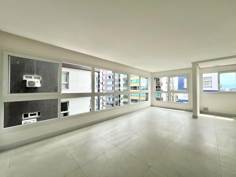Apartamento de 3 Dormitórios com 3 suites   ( Bairro Navegantes ): 4ª foto da galeria de imagens do imóvel