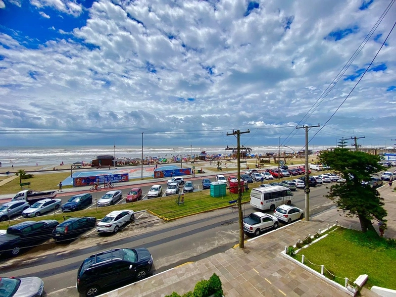 Apartamento com 2 dormitórios na beira mar de Capão da Canoa Centro.: 12ª foto da galeria de imagens do imóvel