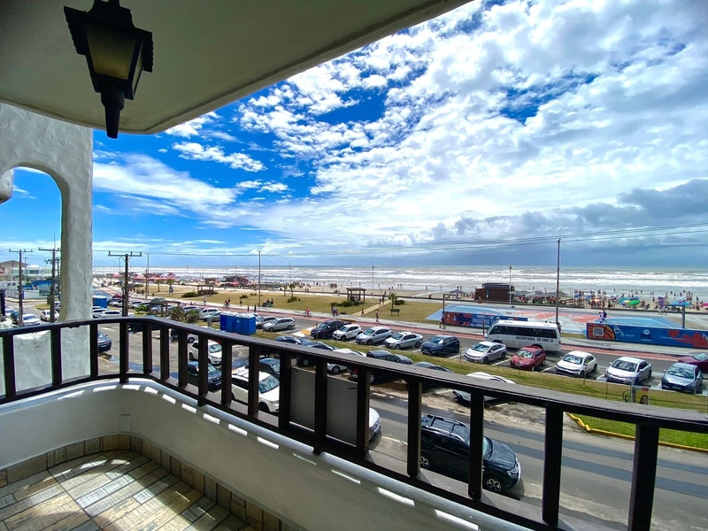 Apartamento com 2 dormitórios na beira mar de Capão da Canoa Centro.: 8ª foto da galeria de imagens do imóvel