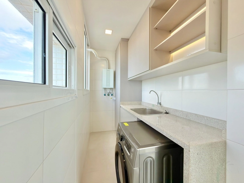 APARTAMENTO À VENDA COM VISTA INCRÍVEL PARA O MAR: 7ª foto da galeria de imagens do imóvel
