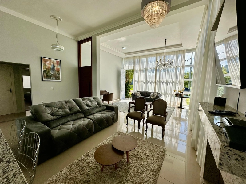 Casa Térrea com 3 suítes à venda no condomínio Dubai Resort.: 4ª foto da galeria de imagens do imóvel