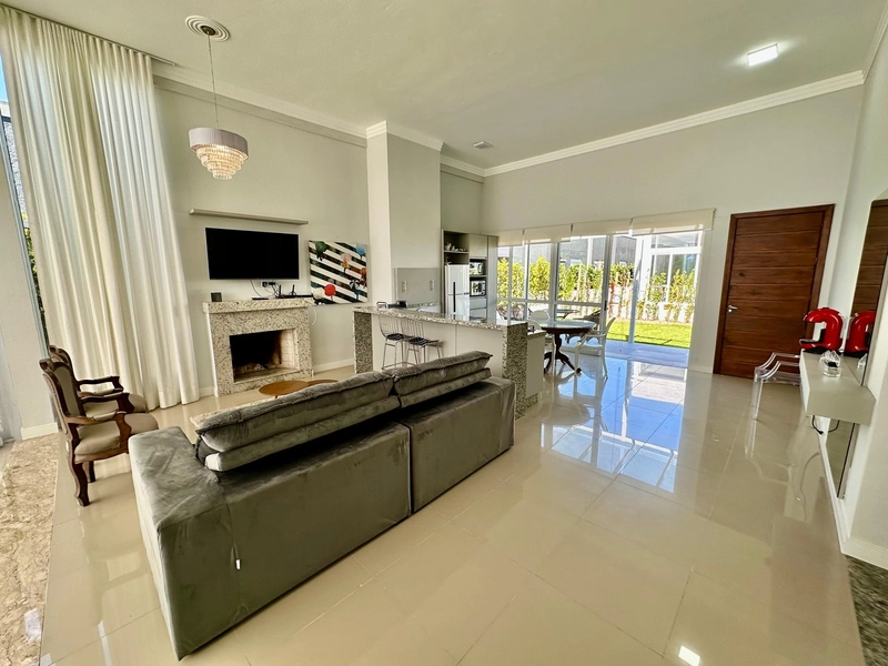 Casa Térrea com 3 suítes à venda no condomínio Dubai Resort.: 6ª foto da galeria de imagens do imóvel
