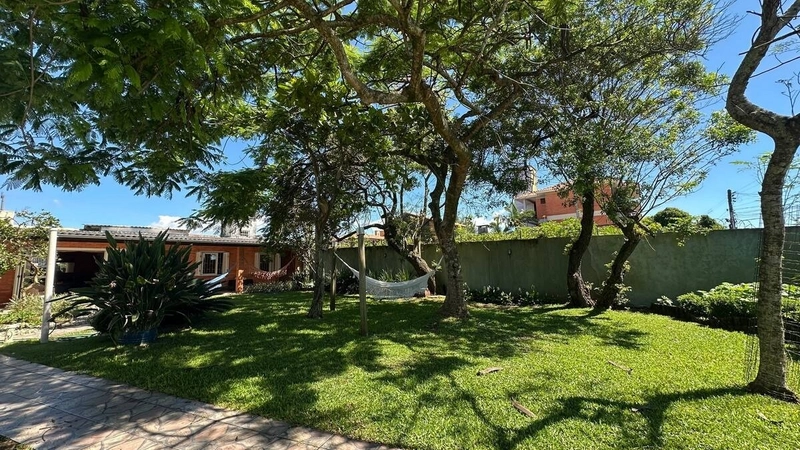 Excelente casa a venda bairro Araça próxima do mar Capão da Canoa: 31ª foto da galeria de imagens do imóvel