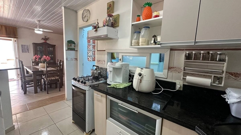 Excelente casa a venda bairro Araça próxima do mar Capão da Canoa: 8ª foto da galeria de imagens do imóvel