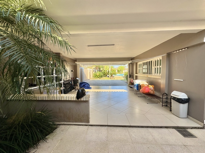CASA TÉRREA EM REGIÃO NOBRE DE XANGRI-LÁ!: 16ª foto da galeria de imagens do imóvel