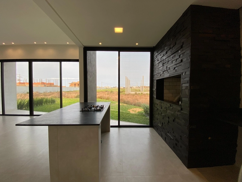 Casas à venda Condomínio XANGRILÁ BOULEVARD CENTRO 60 X DIRETO: 9ª foto da galeria de imagens do imóvel