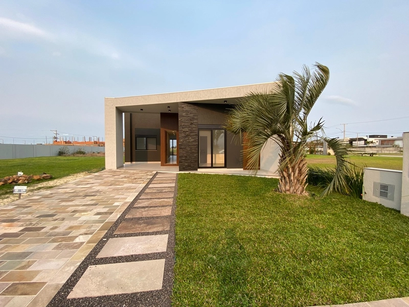 Casas à venda Condomínio XANGRILÁ BOULEVARD CENTRO 60 X DIRETO: 1ª foto da galeria de imagens do imóvel