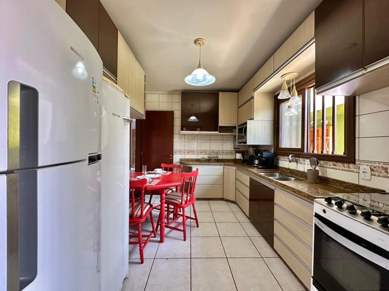 CASA A VENDA NO CENTRO DE CAPÃO DA CANOA!!: 2ª foto da galeria de imagens do imóvel