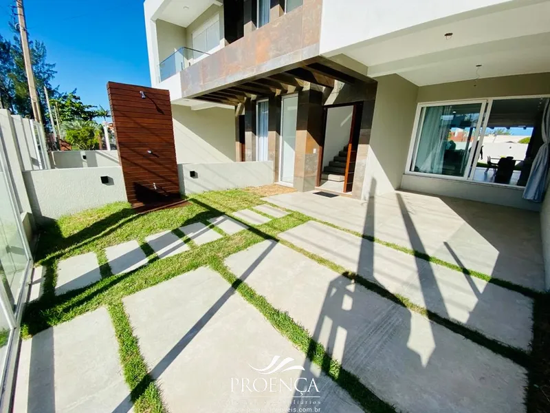 Duplex 3 dormitórios, bairro Centro em Xangri-lá: 2ª foto da galeria de imagens do imóvel