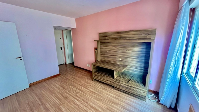 Apartamento 01 Dormitórios à venda , Petrópolis, Porto Alegre.: 3ª foto da galeria de imagens do imóvel