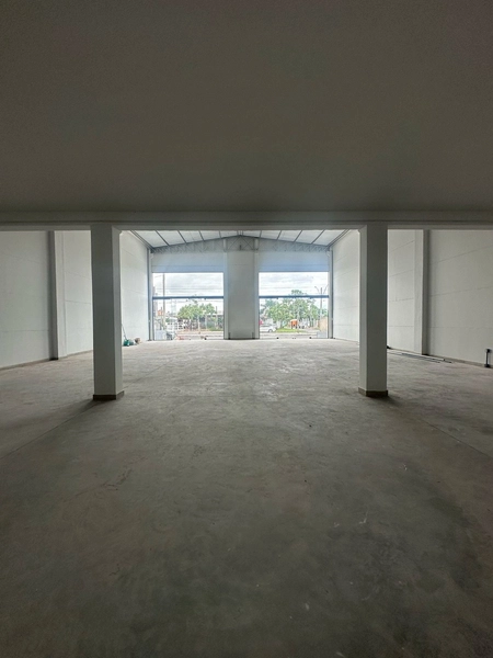 Loja comercial com 300m² de área Av. Rudá centro Capão da Canoa: 10ª foto da galeria de imagens do imóvel