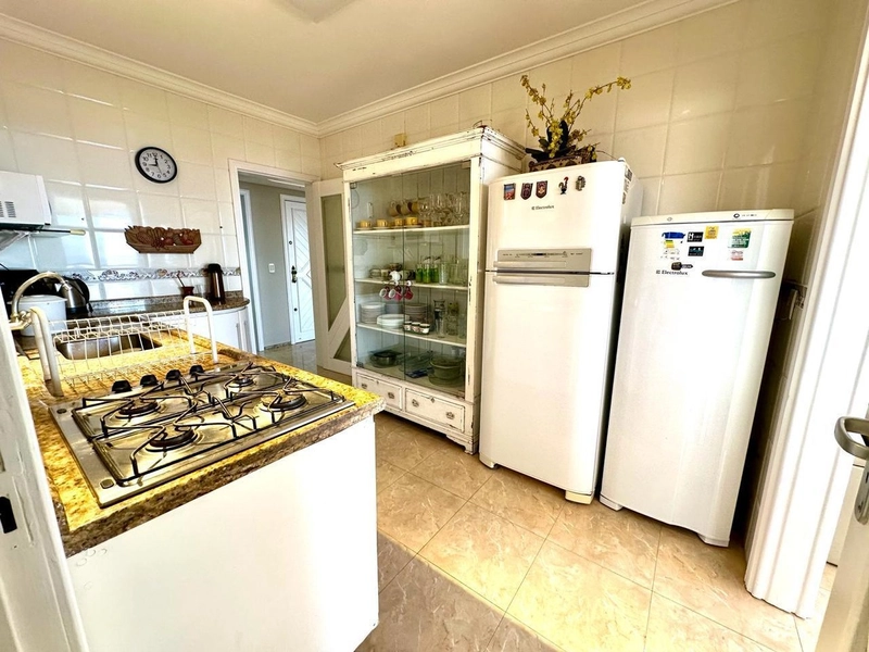 Apartamento 4 dormitórios,sendo2 suítes, 2 vagas, Beira Mar!: 25ª foto da galeria de imagens do imóvel