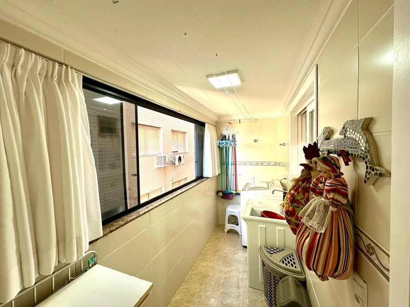 Apartamento 4 dormitórios,sendo2 suítes, 2 vagas, Beira Mar!: 21ª foto da galeria de imagens do imóvel