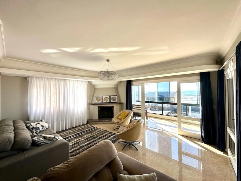 Apartamento 4 dormitórios,sendo2 suítes, 2 vagas, Beira Mar!: 28ª foto da galeria de imagens do imóvel