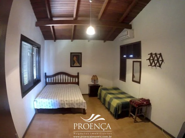 Casa 05 dormitórios no Centro de Xangri-lá: 20ª foto da galeria de imagens do imóvel