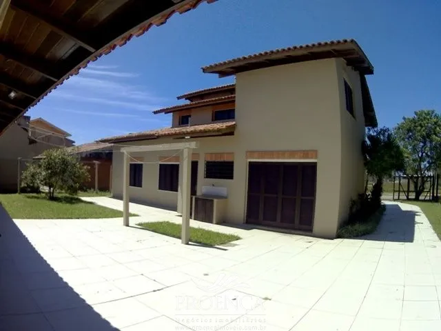 Casa 05 dormitórios no Centro de Xangri-lá: 36ª foto da galeria de imagens do imóvel