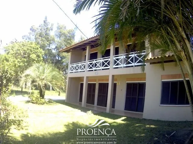 Casa 05 dormitórios no Centro de Xangri-lá: 3ª foto da galeria de imagens do imóvel