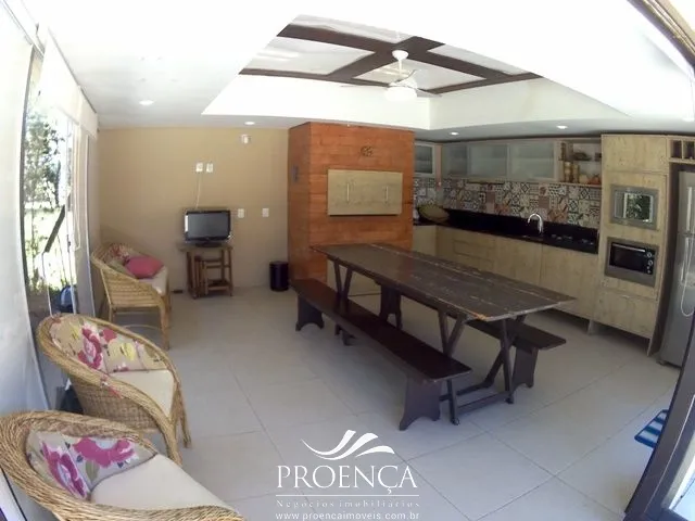 Casa 05 dormitórios no Centro de Xangri-lá: 31ª foto da galeria de imagens do imóvel