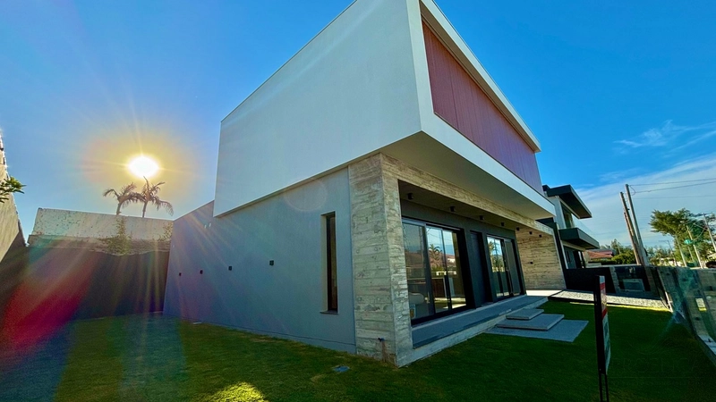 Casa à venda 4 suítes,  Atlântida Xangrila: 3ª foto da galeria de imagens do imóvel