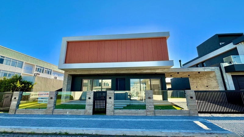 Casa à venda 4 suítes,  Atlântida Xangrila: 1ª foto da galeria de imagens do imóvel