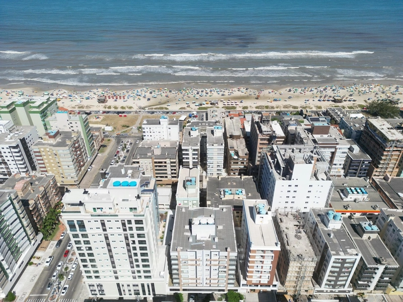 Apartamento 2 dormitórios mobiliado 2 quadras do Mar: 2ª foto da galeria de imagens do imóvel