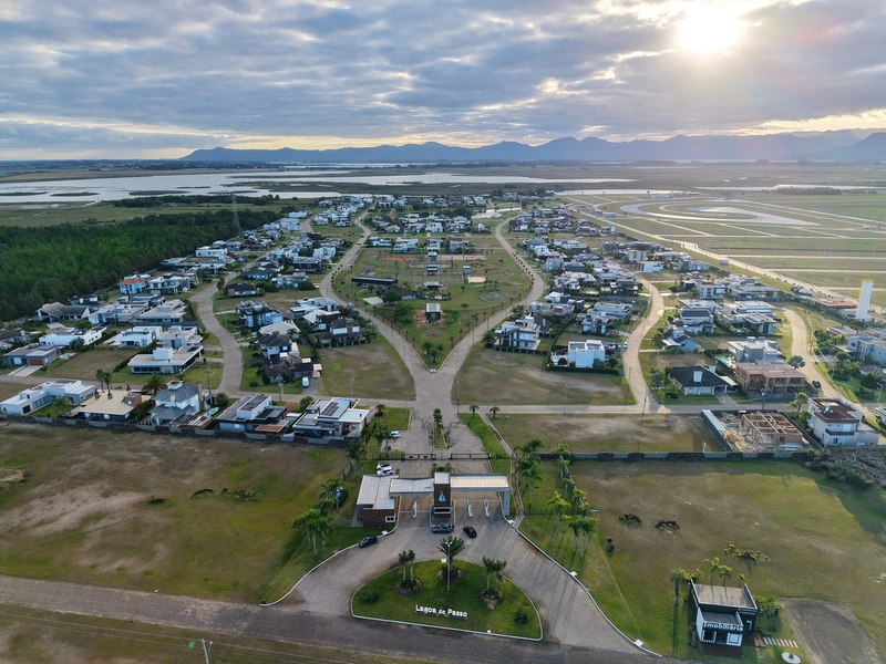 TERRENO À VENDA NO COND. NÁUTICO LAGOA DO PASSO: 7ª foto da galeria de imagens do imóvel