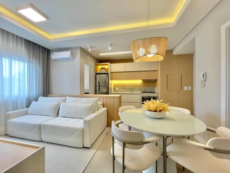 Apartamento 2  suítes,  mobiliado e decorado, terraço, Capão da Canoa: 1ª foto da galeria de imagens do imóvel
