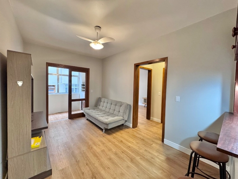 Apartamento 2 dormitórios no Centro de Capão da Canoa!: 1ª foto da galeria de imagens do imóvel
