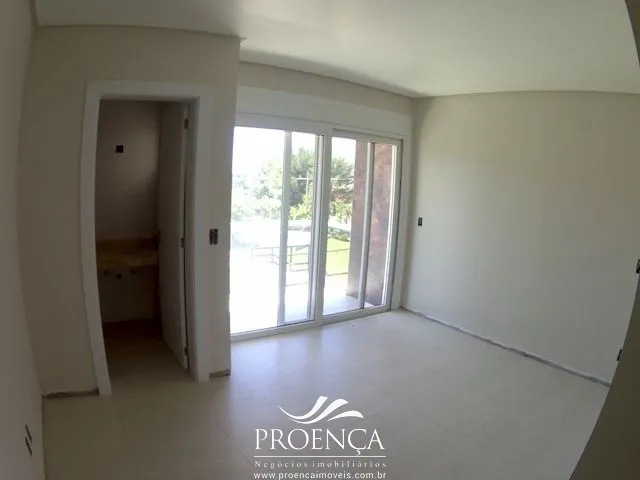 Excelente sobrado de frente Novo, apenas 03 quadras do Mar.: 3ª foto da galeria de imagens do imóvel