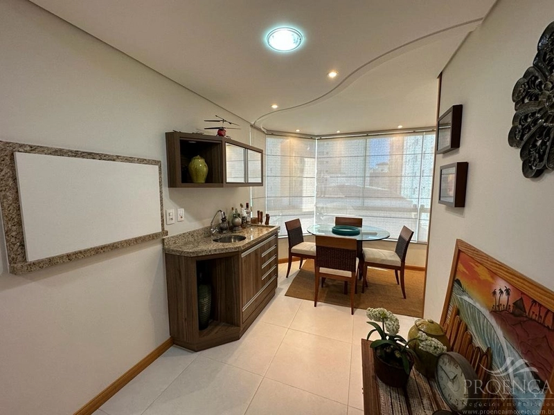 Apartamento com dois dormitórios, sacada de frente em Capão Da Canoa.: 12ª foto da galeria de imagens do imóvel