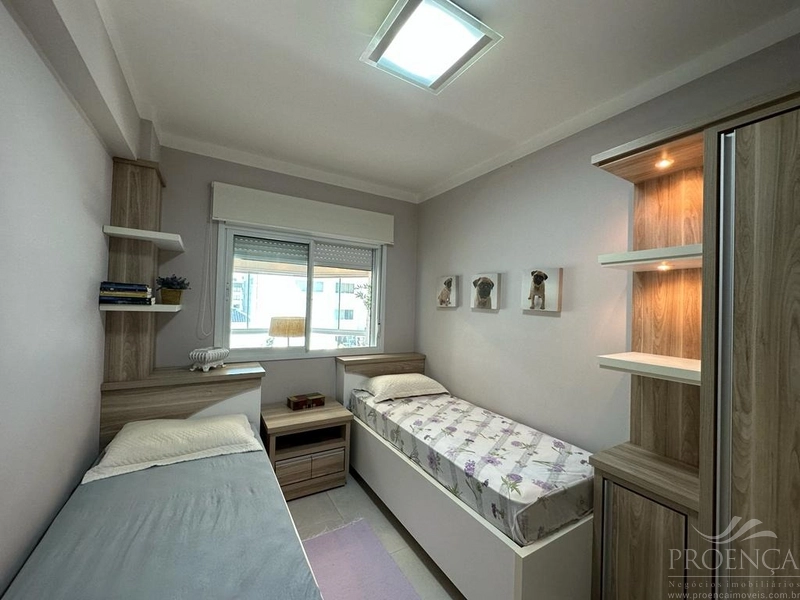 Apartamento com dois dormitórios, sacada de frente em Capão Da Canoa.: 27ª foto da galeria de imagens do imóvel