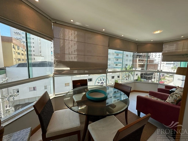 Apartamento com dois dormitórios, sacada de frente em Capão Da Canoa.: 5ª foto da galeria de imagens do imóvel