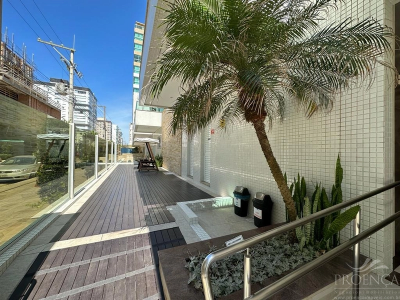 Apartamento com dois dormitórios, sacada de frente em Capão Da Canoa.: 35ª foto da galeria de imagens do imóvel
